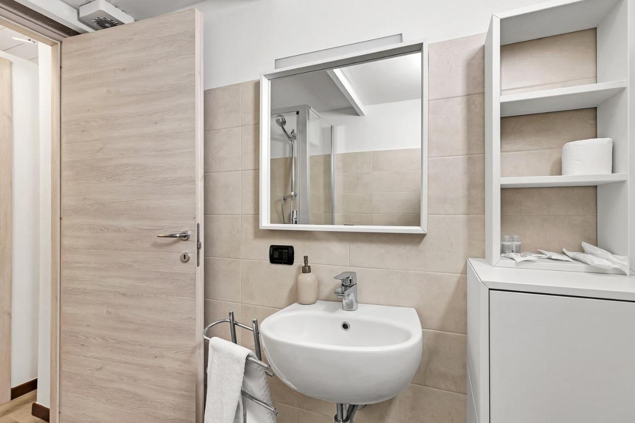Loft Daiquiri Nel Centro Di Milano, Via Sottocorno, Porta Vittoria Apartment Ngoại thất bức ảnh